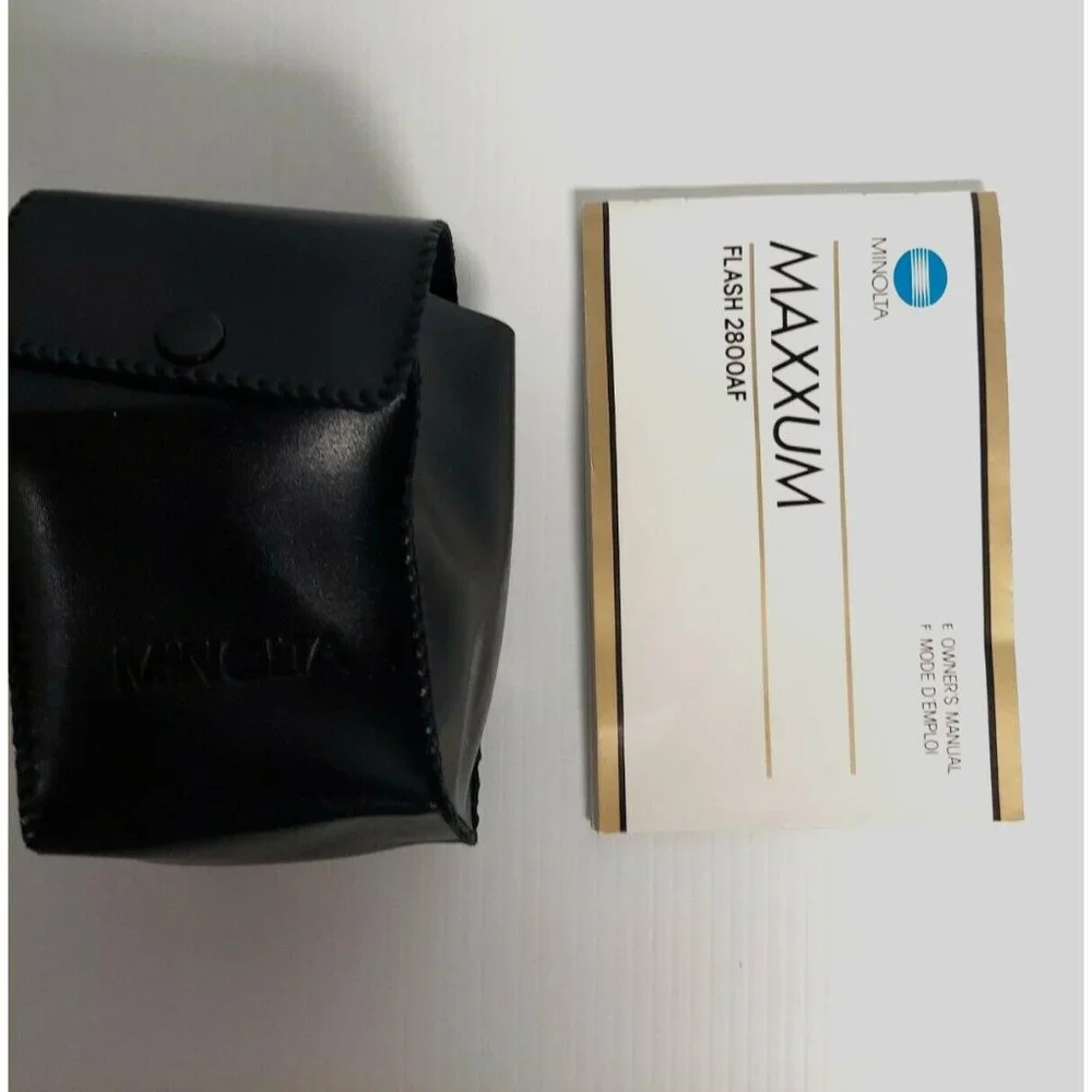 Minolta Maxxum Flash 2800 AF Case ONLY‎ and Owners Manual Case 1984